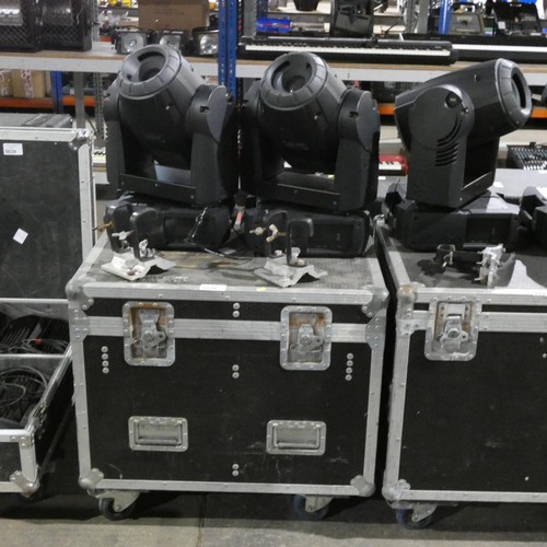 5038 - 2 x Mac 250 Krypton moving head lights supplied in a wheeled flight case