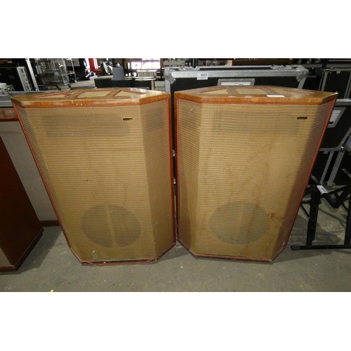 5303 - 2 x vintage Wharfedale speakers (no model visible)