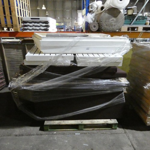 5306 - 1 pallet containing recording studio sound dampening