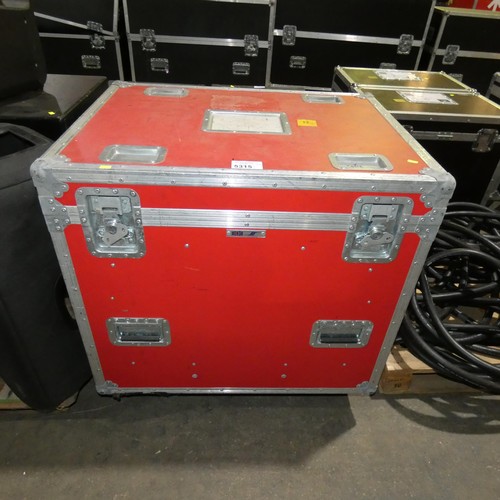 5315 - 2 x d&b Q1 frames supplied in a red wheeled rigging case with trays