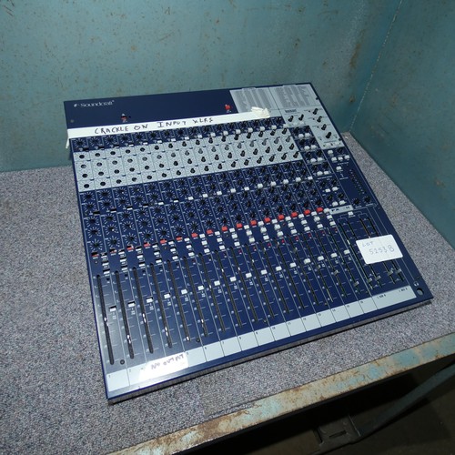 5253B - 1 x Soundcraft FX16ii desk for spares / repair