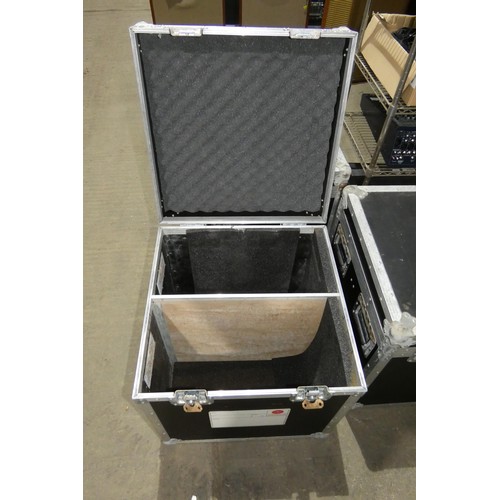 5578 - 1 x Foam lined custom Flight case with lift off lid approx 54 x 53 x 56cm high