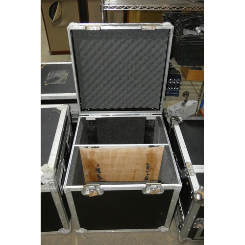 5579 - 1 x Foam lined custom Flight case with lift off lid approx 54 x 53 x 56cm high