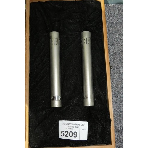 5209 - 2 x Sontronics STC 1S Stereo microphones