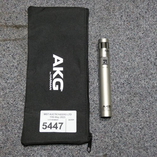 5447 - 1 x AKG SE5E-10 cardioid condenser microphone with CE1 capsule supplied with a soft case