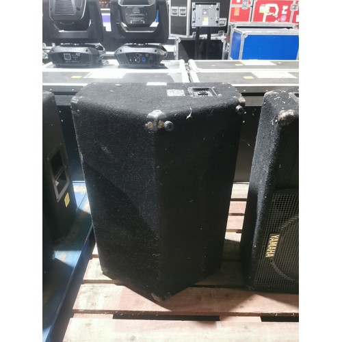 5319 - 2 x Yamaha stage monitors