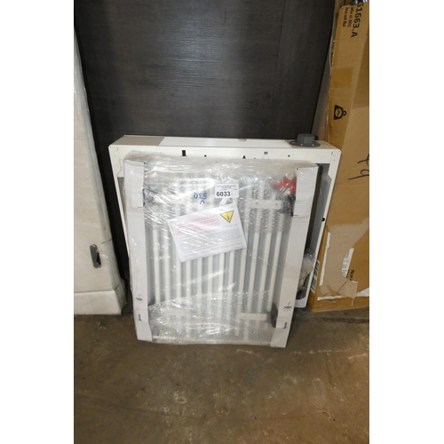 6033 - 2 x radiators (non matching)