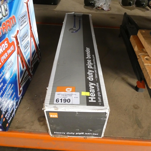 6190 - 1 x B & Q pipe bender