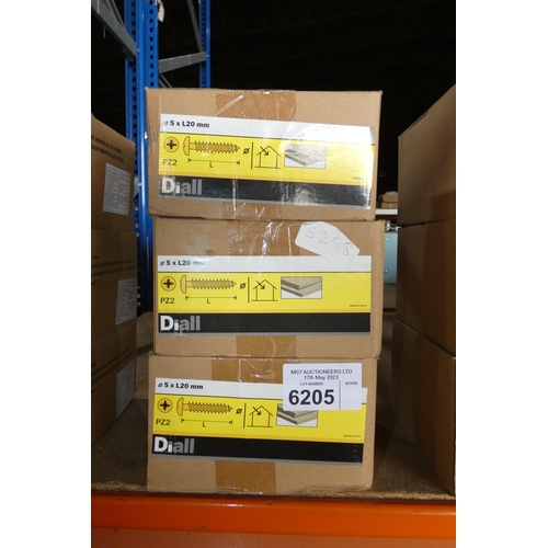 6205 - 3 x boxes of Diall 5 x L20mm screws