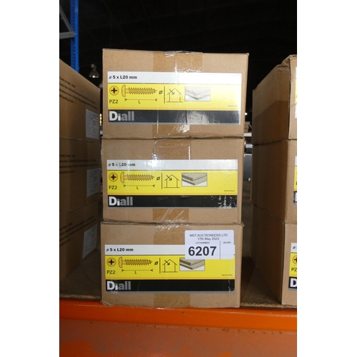 6207 - 3 x boxes of Diall 5 x L20mm screws