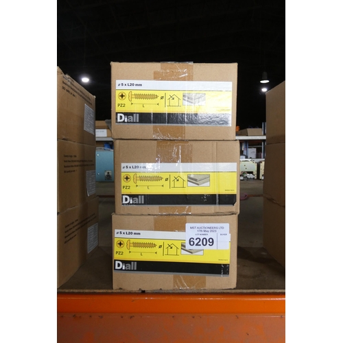 6209 - 3 x boxes of Diall 5 x L20mm screws