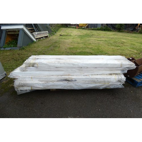 6823 - 1 pallet containing a quantity of timber measuring approx 4.5 x 4.5 x 240cm