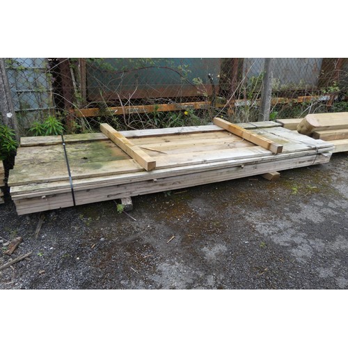 6839 - A quantity of timber measuring approx 19.5 x 2 x 300cm (bottom stack)