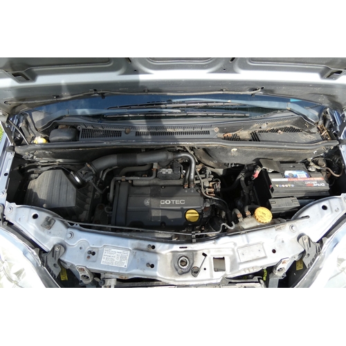 2 - Vauxhall  Mervia Life Twinport MPV Estate 1.4L 16V 5dr. Silver. Reg: HV57 EEZ, 12/09/2007, 5 speed m... 