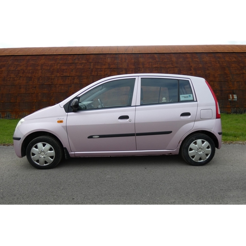 4 - Diahatsu Charade EL ( Pink) 1.0EL hatch back 5 Door, Reg.: WD55 GUG, 16/01/2006,  5 speed manual pet... 