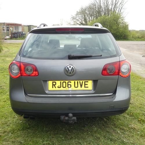 8 - VW Passat Estate SE TDI, 5dr grey, Reg RJ06 UVE,  05/06/2006, 6 speed manual Diesel, 1968cc, MoT to ... 