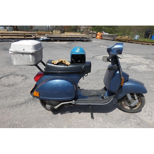 16 - Vespa Piaggio PX 200E motor scooter, Reg R886 DWS, 13/03/1998, 198cc petrol, MoT just expired 17/03/... 