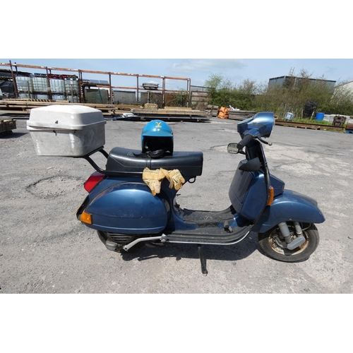 16 - Vespa Piaggio PX 200E motor scooter, Reg R886 DWS, 13/03/1998, 198cc petrol, MoT just expired 17/03/... 