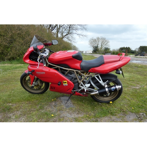 19 - Ducati 750 SS IE Motorcycle. Red, Reg: EX02 TFY , 1st Reg. 01/03/2002, 748cc.. MoT, (new) 2/05/2024,... 