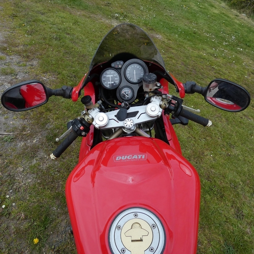 19 - Ducati 750 SS IE Motorcycle. Red, Reg: EX02 TFY , 1st Reg. 01/03/2002, 748cc.. MoT, (new) 2/05/2024,... 