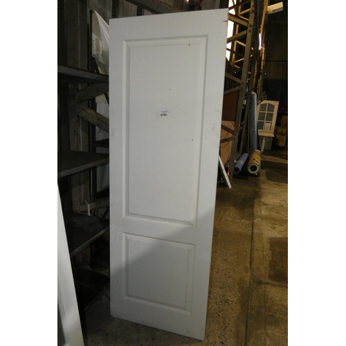 6700 - 2 x white doors each approx 688 x 1981mm