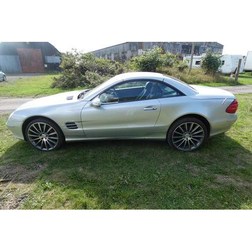 13 - Mercedes SL500 Auto 2 dr Convertible, Reg: RK02 HLR, 1st reg. 16/04/2002. 5 speed Auto petrol , 4966... 