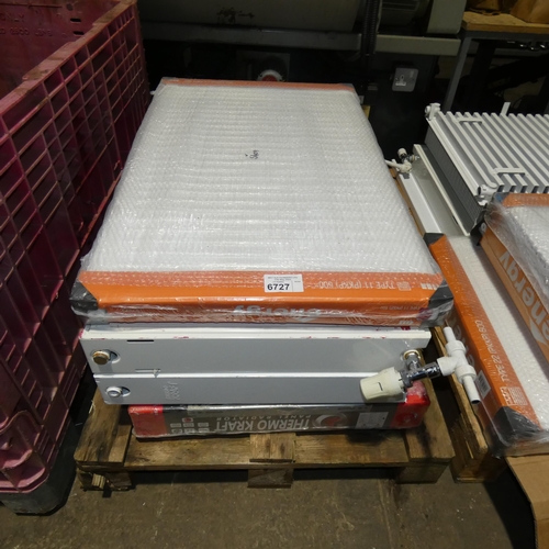 6727 - 1 pallet containing 4 x white metal radiators (2 used and 2 unused)