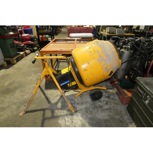 6730 - 1 x Belle Minimix 130 cement mixer with stand 240v