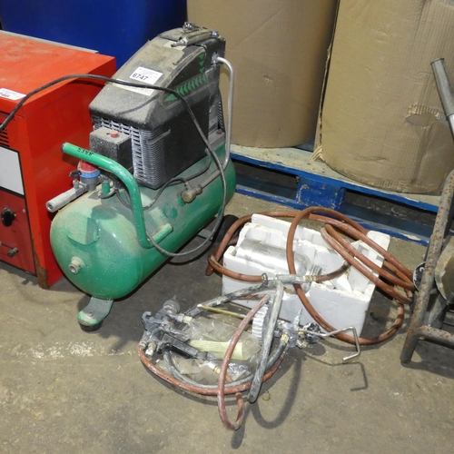 6747 - 1 x SIP compressor 240v (requires attention) and a quantity of various paint spraying items