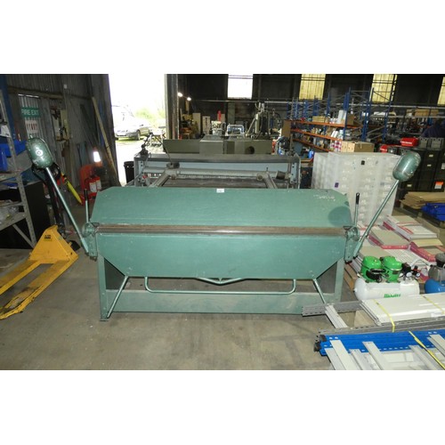 6798 - 1 x Edwards metal folder model 6FT.16G.A/S capacity approx 2030 x 1.5mm