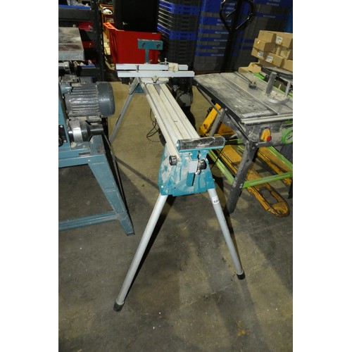 6802 - 1 x Makita WST06 portable folding leg mitre saw stand