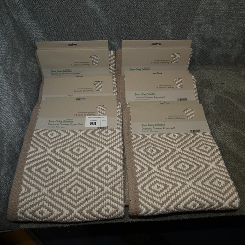 98 - 6 x Country Club diamond shower room mats each approx 50 x 50cm - light brown