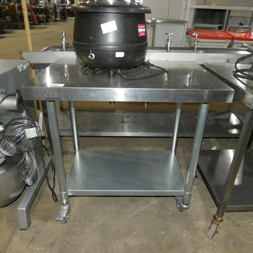 1195 - A commercial stainless steel catering type mobile table with shelf beneath approx 90x60cm