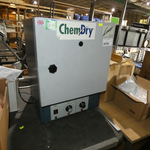 2030 - 1 x ChemDry Leader bench top laboratory / workshop type oven 240v (Trade)