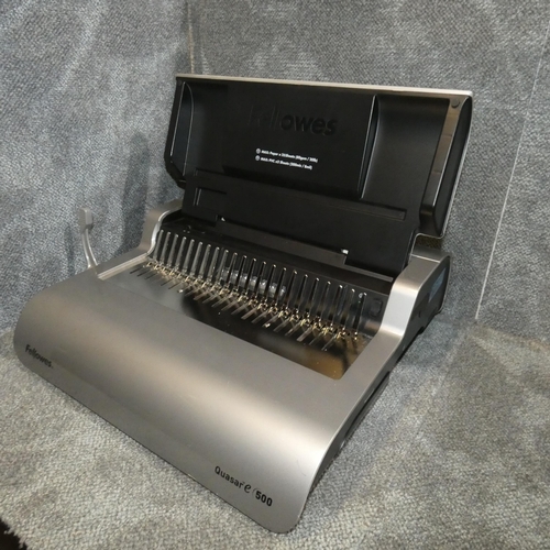 2350 - A comb binding machine by Fellowes type Quasar E 500