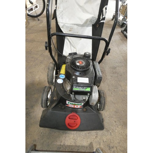 2100 - 1 x Ibea push along garden vacuum with a Tecumseh pull start petrol engine