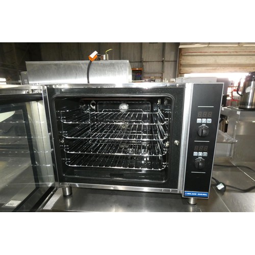 1201 - A commercial stainless steel fan oven by Blue Seal type Turbofan 240v - trade
Tested Working