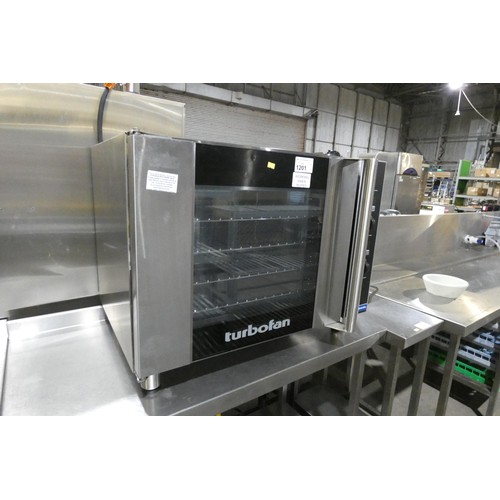 1201 - A commercial stainless steel fan oven by Blue Seal type Turbofan 240v - trade
Tested Working