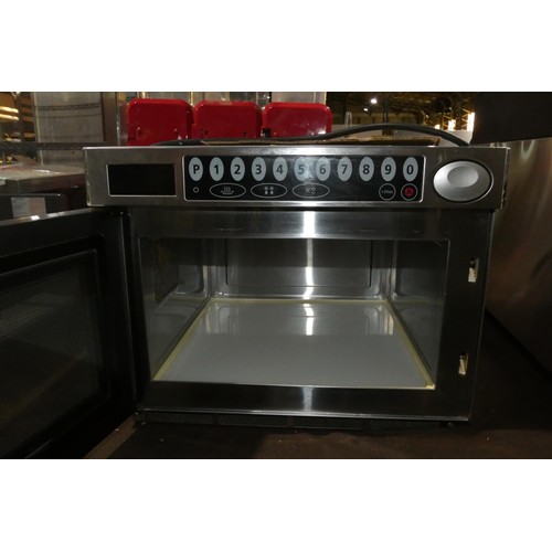 1114 - Withdrawn - electrically unsafe-  a commercial stainless steel microwave oven by Samsung type CM1929... 