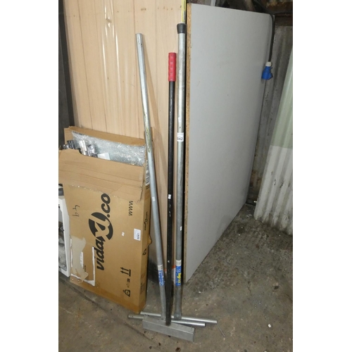 5042 - 2 x long handled heavy duty floor coaters and 1 other long handled tool