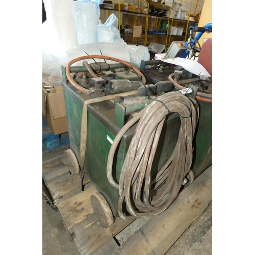 5063 - 1 x Oxford oil cooled welder