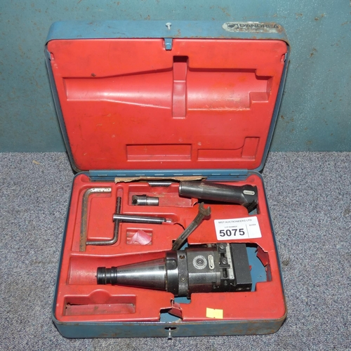 5075 - 1 x DAndrea U70 tool holder / boring head