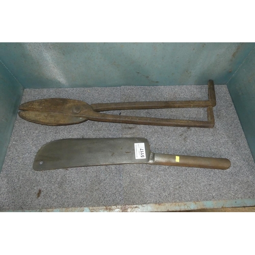 5117 - A set of vintage heavy duty shears (stamped Gambia?) approx 32 inch long and 1 x heavy duty cleaver ... 