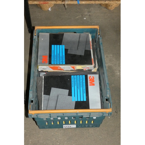 5131 - A quantity of various abrasive sheets by 3M etc. Contents of 1 plastic crate which is not included