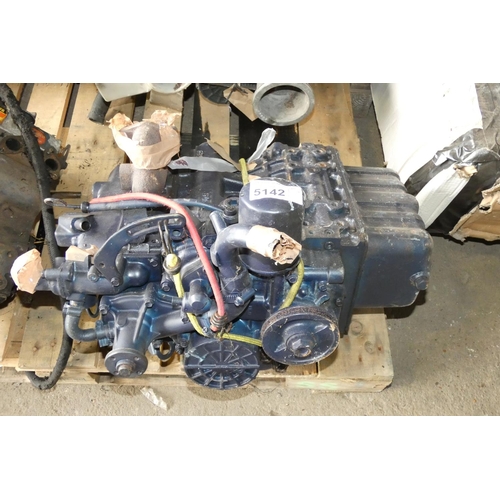 5142 - 1 x Kubota three cylinder diesel engine