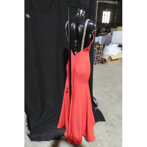 2261 - 1 x red Pia Michi evening dress, size unknown, no ID number, manikin not included