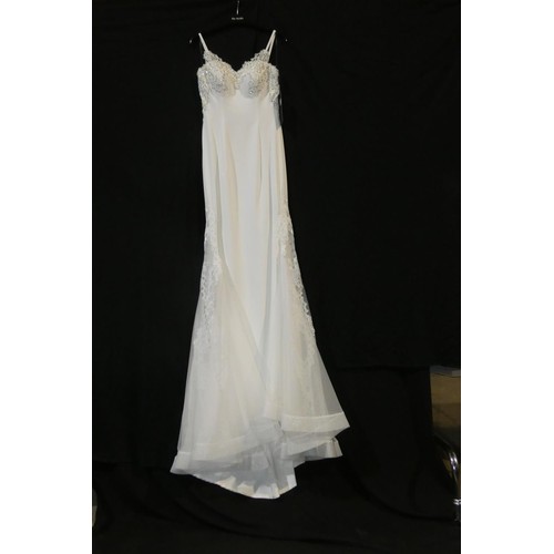 2362 - A white Pia Michi designer evening dress/summer wedding dress, size 8, please see pictures for more ... 