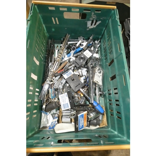 5839 - A quantity of various sockets, spanners etc. Not practical to list in detail so please view or see p... 