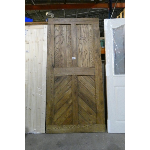 5896 - 1 x Rustic Oak door approx 1010mm x 2100mm