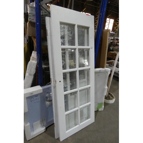 5906 - 2 x white glazed doors (non matching) - Please note that both of these doors have been previously in... 